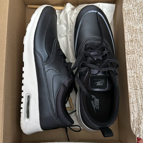 Nike WMNS Air Max 1 ULTRA MOIRE - Picture 2 of 8